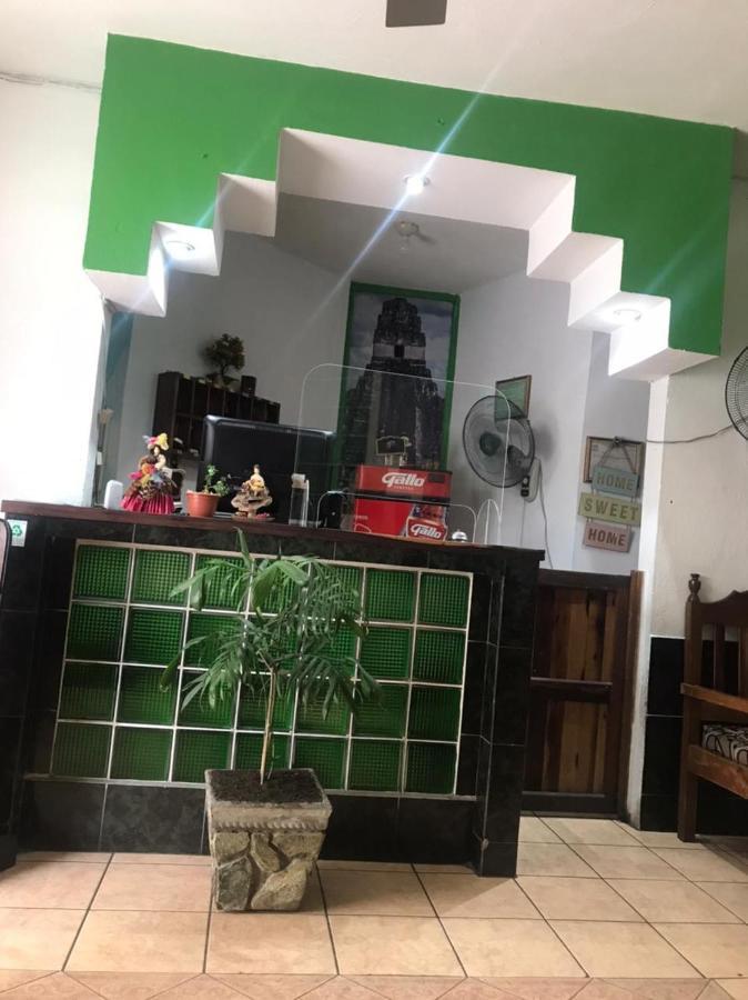 Green Monkey Hostel Flores Luaran gambar